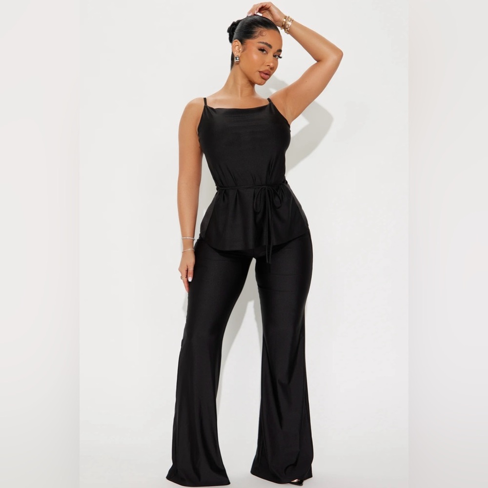 Black pants set